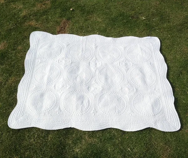 Heirloom style quilted blanket